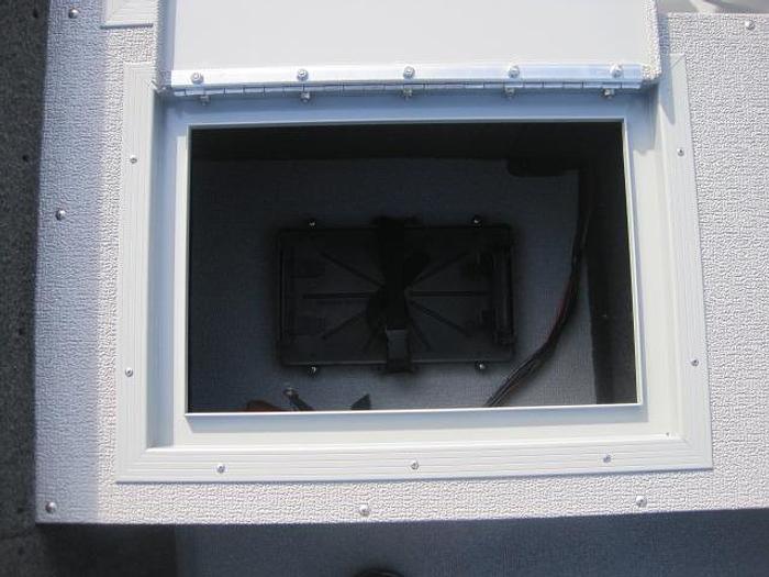 2024 Starcraft Renegade 168 DC