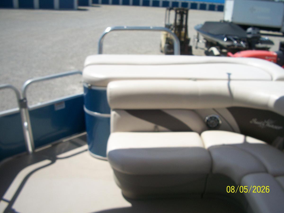 Used 2017 SunChaser 8520 CRS