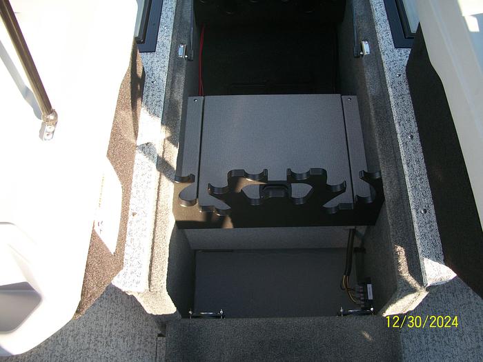 Used 2025 Starcraft Delta 188 DC