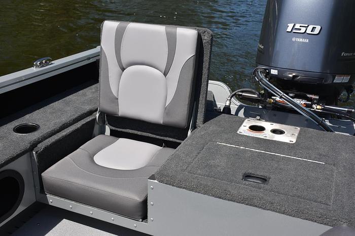 2026 Smoker Craft Adventurer 188 FS