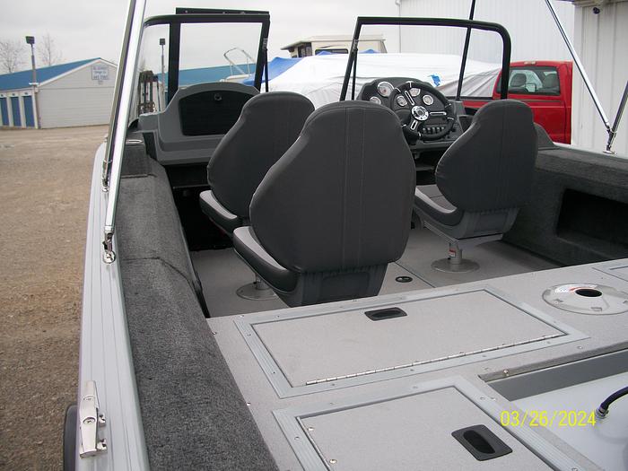 2024 Starcraft Renegade 168 DC