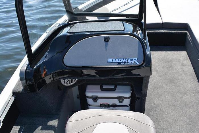 2026 Smoker Craft Adventurer 188 FS