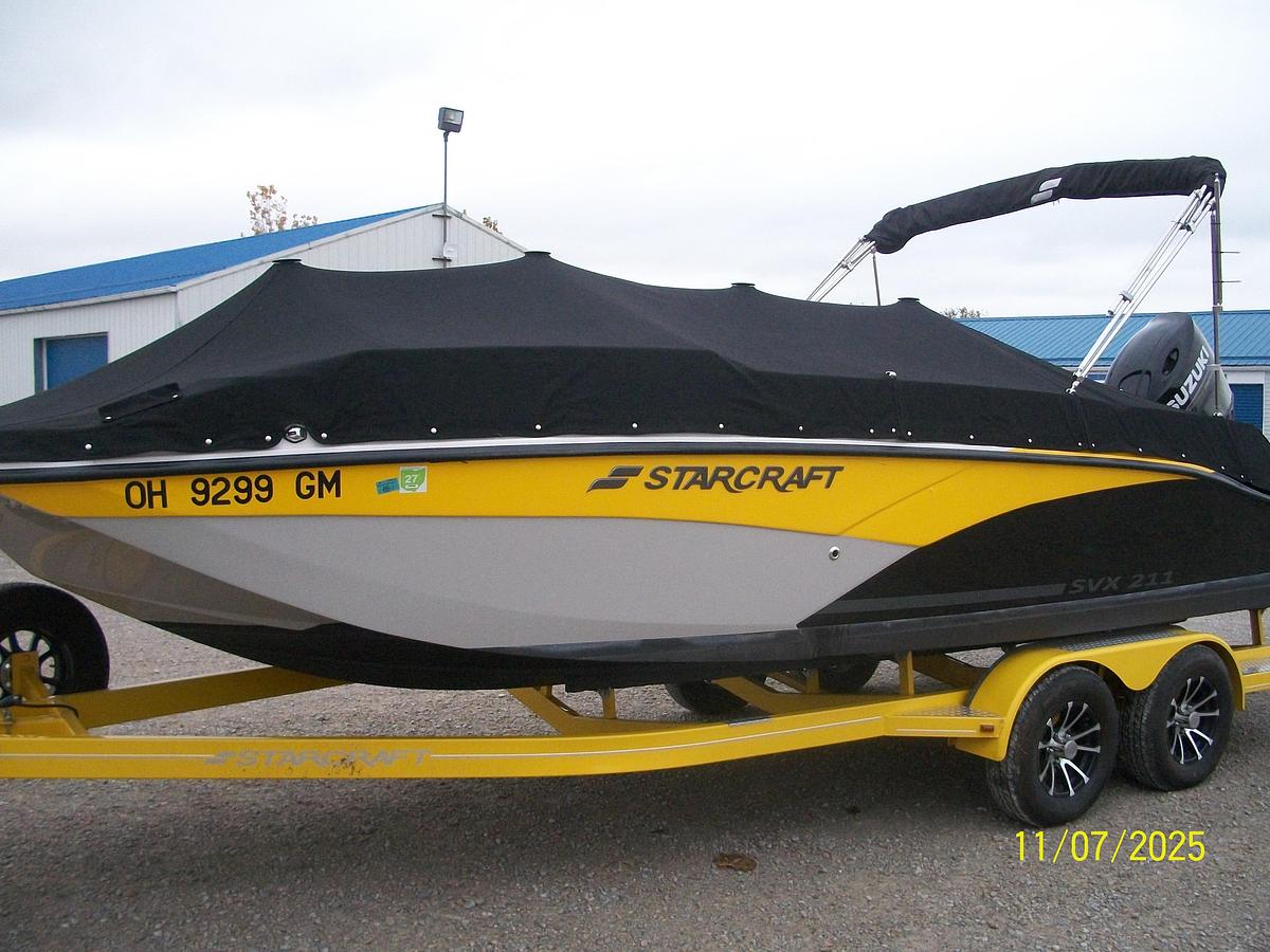 Used Starcraft SVX 211 OB Deckboat