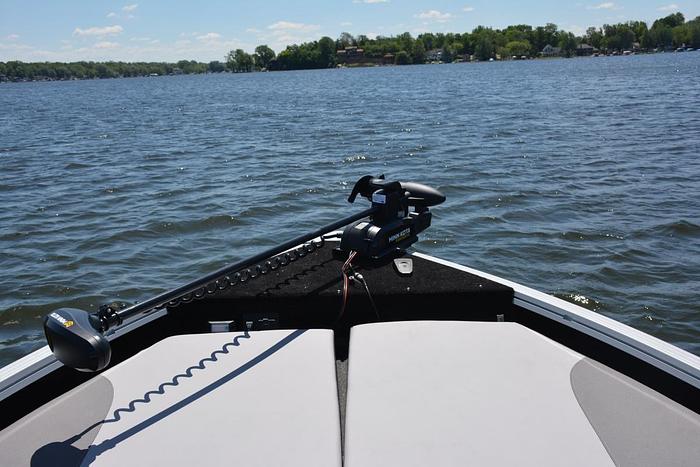 2026 Smoker Craft Adventurer 188 FS