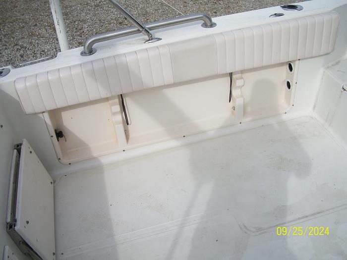 Used 2004 Hydra-Sports 230 Seahorse WA