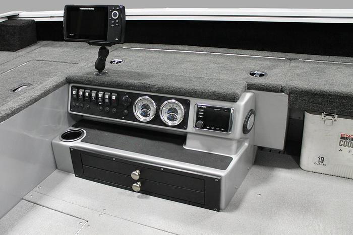 2026 Smoker Craft Adventurer 188 T