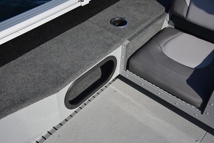 2026 Smoker Craft Adventurer 188 DC