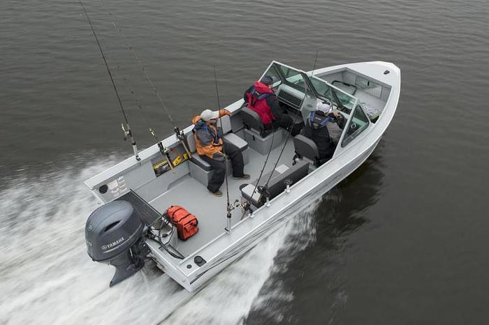 2026 Smoker Craft Pro Sportsman 1872 DC