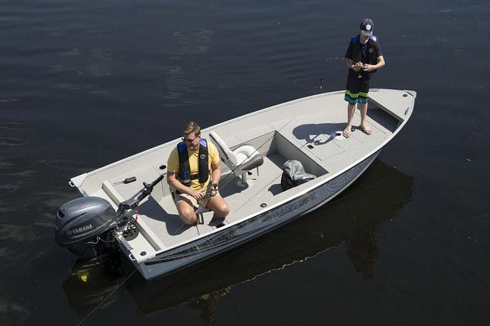 2026 Smoker Craft Angler 16 T