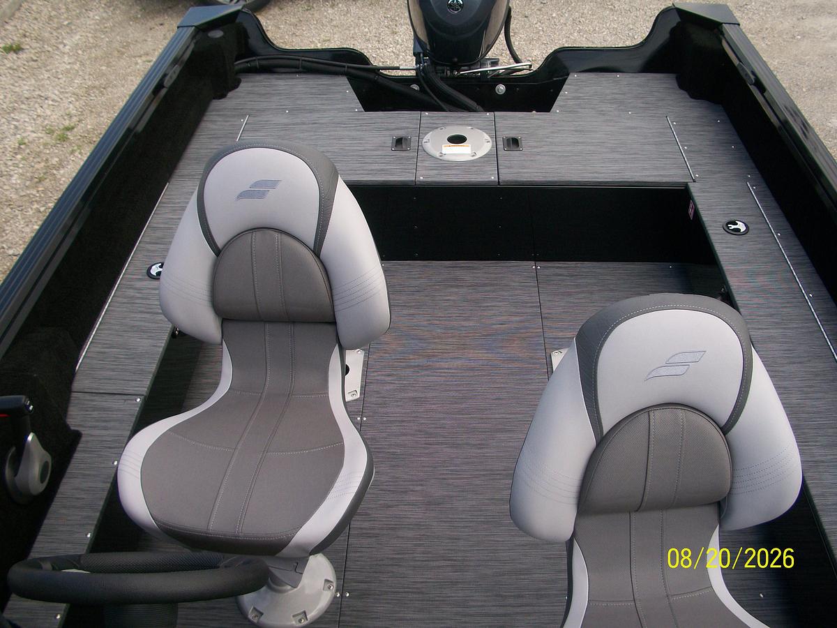 2027 Starcraft Renegade 165 SC