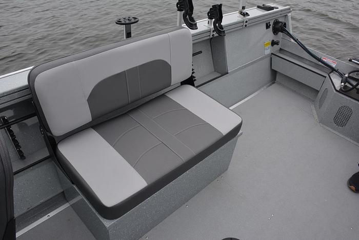 2026 Smoker Craft Pro Sportsman 1872 DC