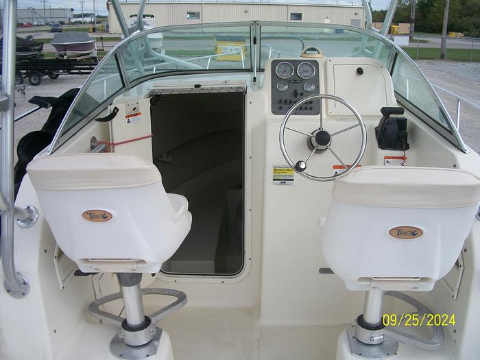 Used 2004 Hydra-Sports 230 Seahorse WA