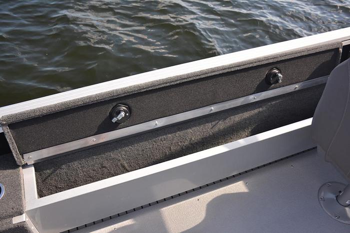 2026 Smoker Craft Adventurer 178 DC