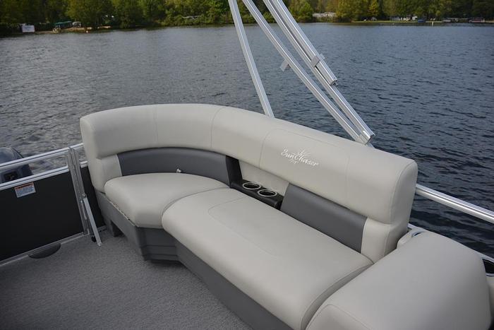 2026 SunChaser Vista 18 LR