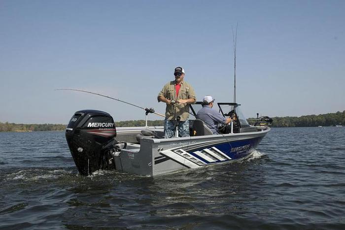 2026 Smoker Craft 161 Pro Angler XL