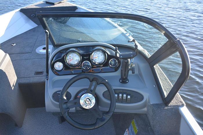 2026 Smoker Craft Pro Angler 162