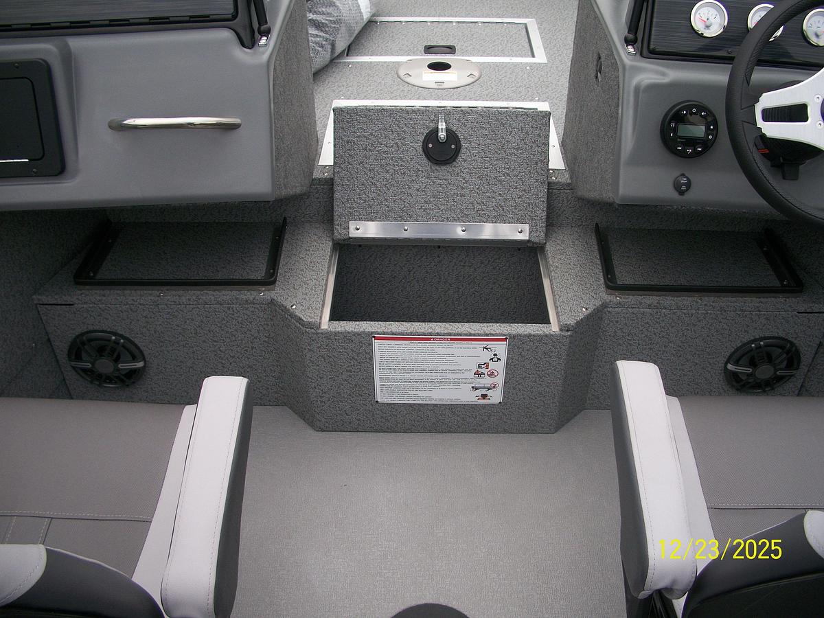 2026 Starcraft Fishmaster 210