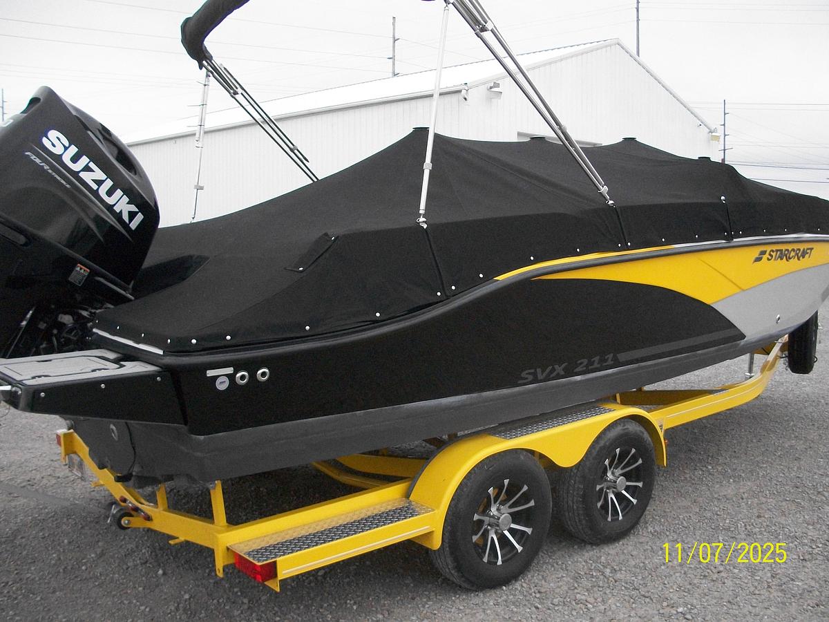 Used Starcraft SVX 211 OB Deckboat