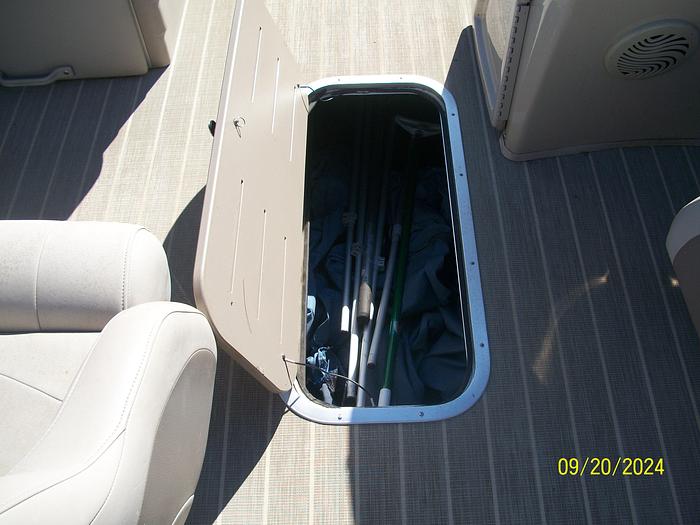 Used 2016 Bennington 22 SS