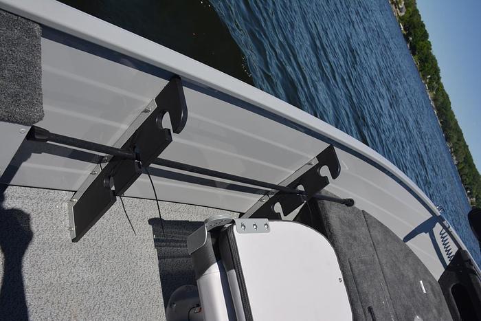 2026 Smoker Craft Resorter 151