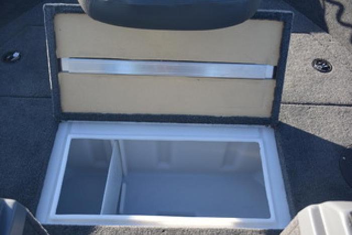 2026 Smoker Craft 172 Pro Angler