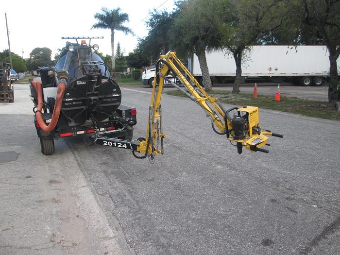 Used 2011 Hurco 250 Portable Valve Exerciser and Vacuum Trailer