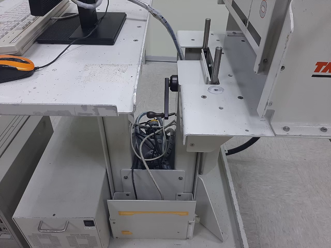 Used Credence ASL1K Test Head white