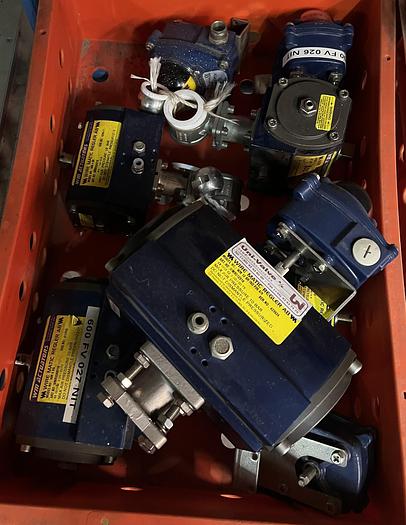 Used WM 8 SR actuator with stainless steel ball valve, type S69-ISO and position monitoring switch, type ITS-100