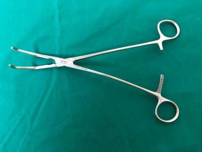 Used Clamp Atraumatic DeBakey Satinsky Vena Cava Jaw 40mm by 240mm (9-1/2in)