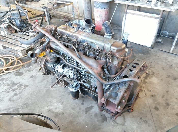 Usado Bedford 500 6 cylinder engine