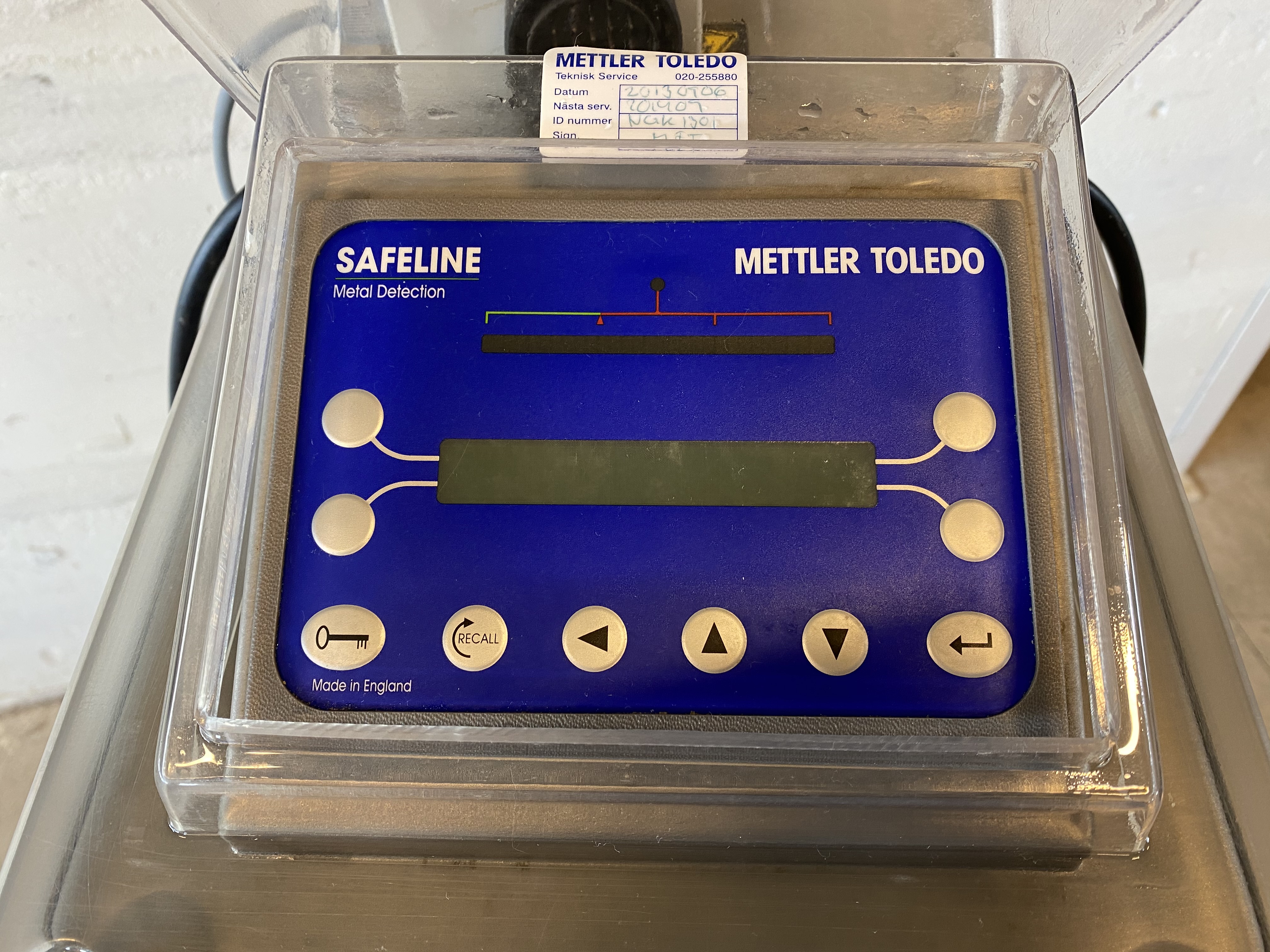 Använd Metalldetektor för flytande produkt