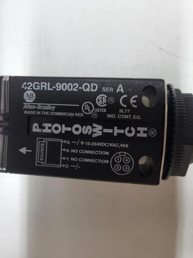 Used Allen-Bradley 42GRL-9002-QD Ser.A Photoswitch