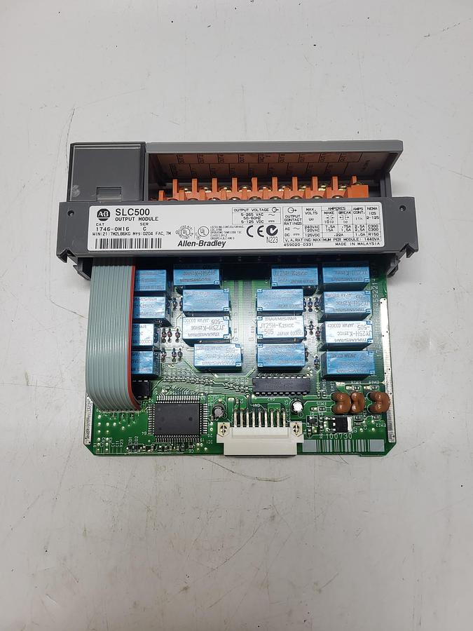 Used Allen-Bradley SLC500 1746-OW16 Ser.C