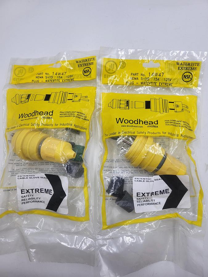 Woodhead Molex 14W47 watertite plug