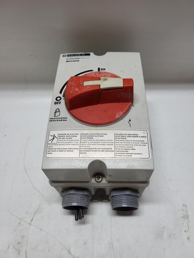 Used Square D MD3304X Enclosed Manual Motor