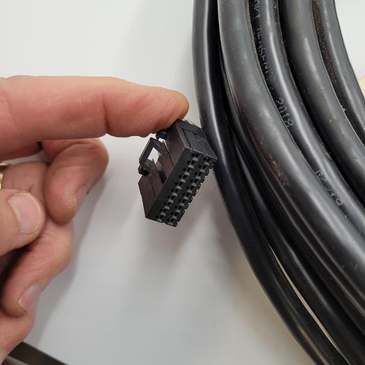 Used FANUC A05B-2601-H321 CPL IMPENDANT CABLE 20M