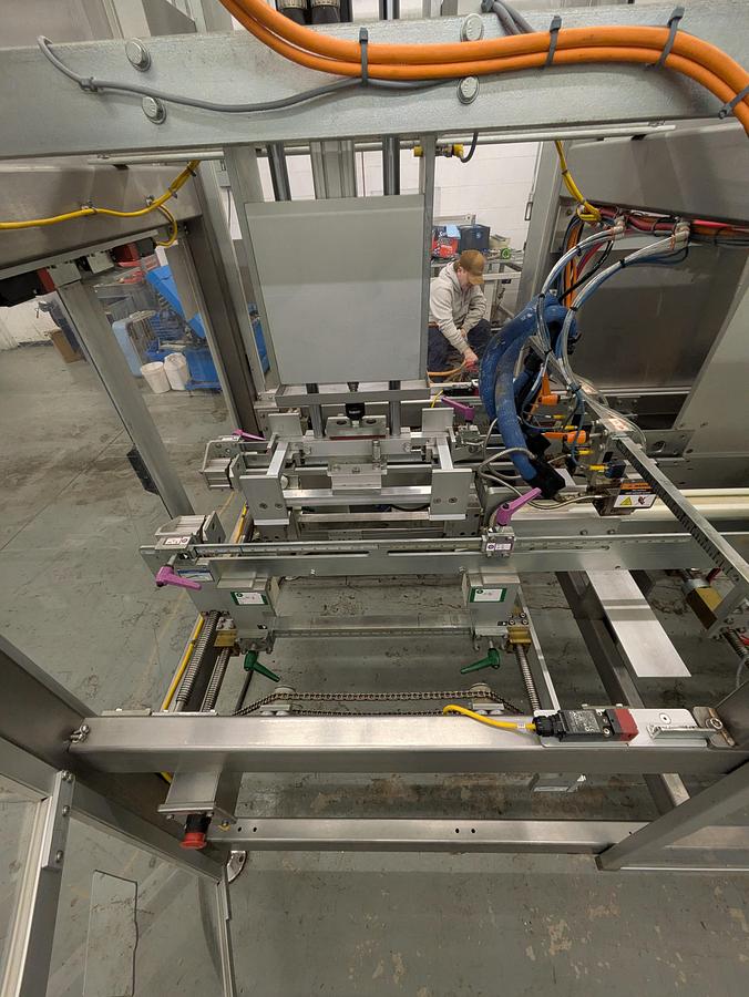 Used WEXXAR BEL IPAK TF-100Q Tray Former