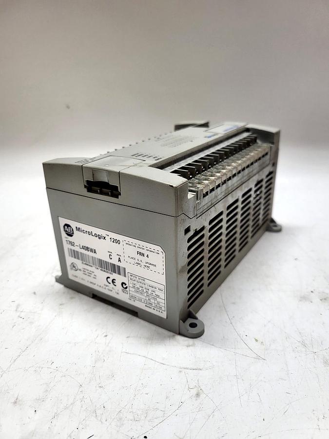 Allen-Bradley 1762-L40BWA nameplate