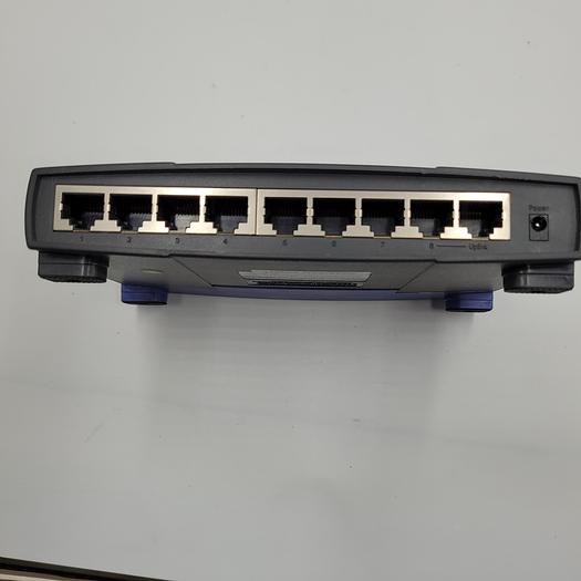 Used LINKSYS ETHER FAST 8-PORT 10/100 EH1050