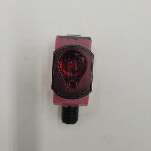 Used BANNER PHOTO SENSOR QS30LDLQ