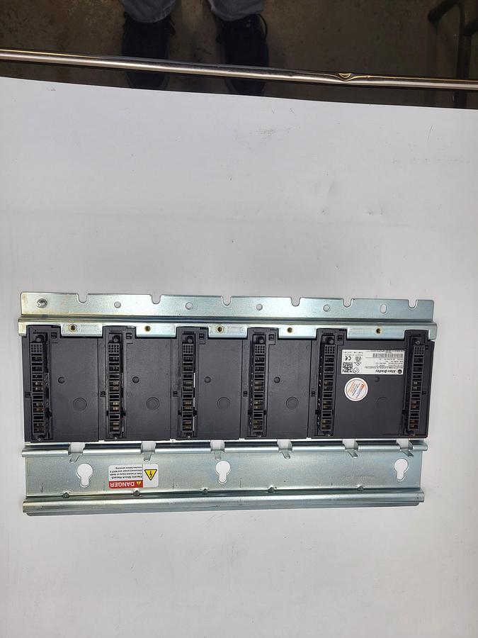 Used Allen Bradley 2094-PRS5 AXIS SLIM POWER RAIL