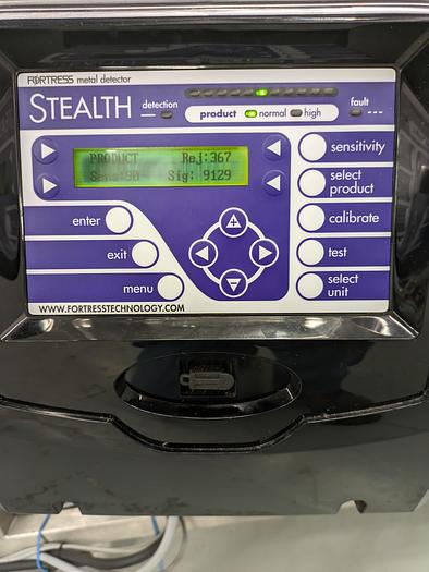 Used Fortress Stealth metal detector, Satinless steel conveyor ( food grade)