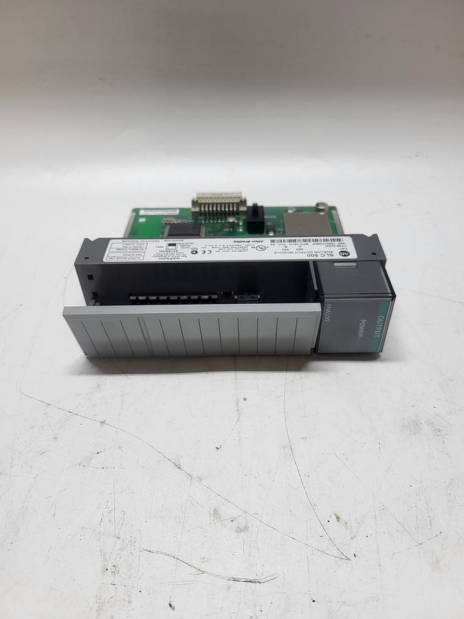 Used Allen-Bradley SLC500 Analog Output Module 1746-NO4I Ser.A