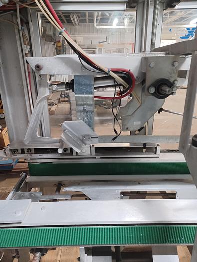 Used Wexxar WSH77  Fully-Automatic Adjustable Case Sealer