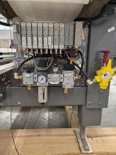 Used Fallas R400 case packer