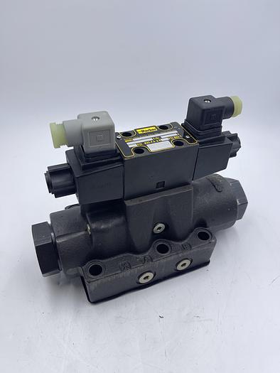 Used Parker D1VW4CNYPF, D61VW2C6NYPF