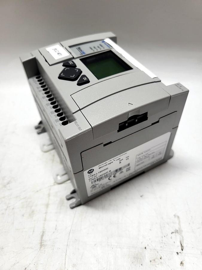 Allen-Bradley 1763-L16DWD detail