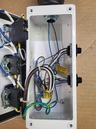 Hoffman E3PBG/SPL Enclosure w/ Allen Bradley Switches/Signal Light