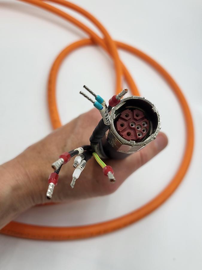 IGUS readycable® servo hybrid cable base cable PUR 10 xd. MAT9851701