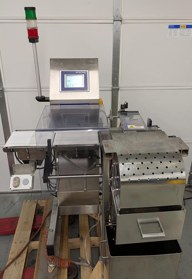Used Mettler Toledo Check weigher model XE2
